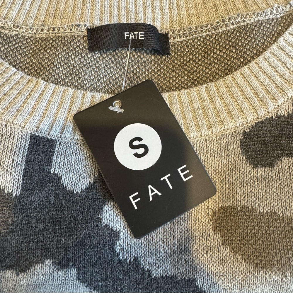 FATE - 100% Cotton - Camo Star Intarsia Knit Sweater Grey Green - Size Small